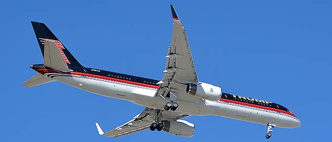 Trump 757-2J4 N757AF, Phoenix Sky Harbor, October 29, 2016, 2016